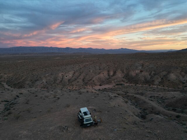 Sonnenuntergang in der Wüste von Nevada